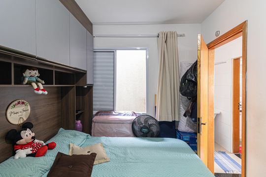 Quarto 2 de apartamento para alugar com 2 quartos, 41m² em Vila Brasil, São Paulo