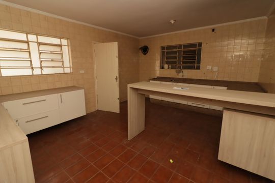 Cozinha de casa à venda com 3 quartos, 160m² em Vila Campesina, Osasco