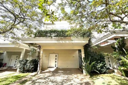 Casa à venda com 3 quartos, 260m² em Santo Amaro, São Paulo