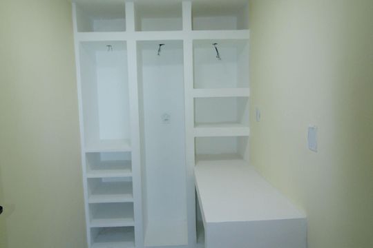 Closet de casa para alugar com 2 quartos, 60m² em Vigário Geral, Rio de Janeiro