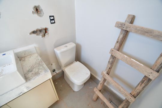 Banheiro Suíte de casa de condomínio à venda com 3 quartos, 130m² em Parque dos Pomares, Campinas
