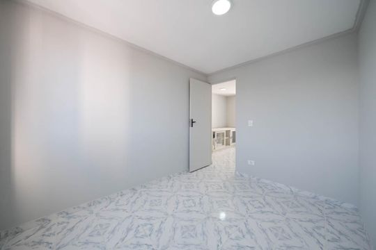 Quarto 1 de apartamento para alugar com 2 quartos, 52m² em Vila Silvia, São Paulo