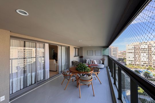 Apartamento à venda com 3 quartos, 188m² em Barra da Tijuca, Rio de Janeiro