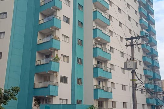Fachada de apartamento à venda com 3 quartos, 80m² em Vila Gilda, Santo André