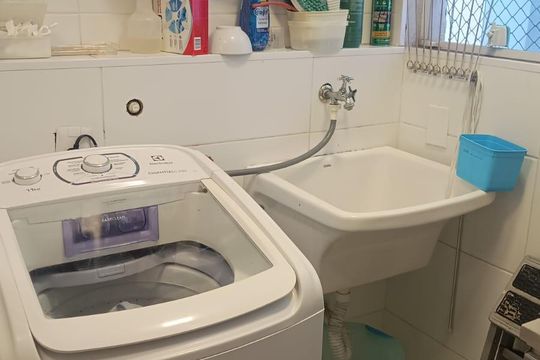 Área de serviço de apartamento à venda com 3 quartos, 80m² em Vila Gilda, Santo André