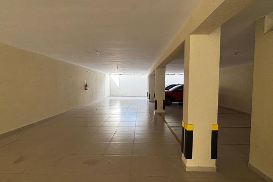 Garagem de apartamento à venda com 2 quartos, 63m² em Parque Oratório, Santo André