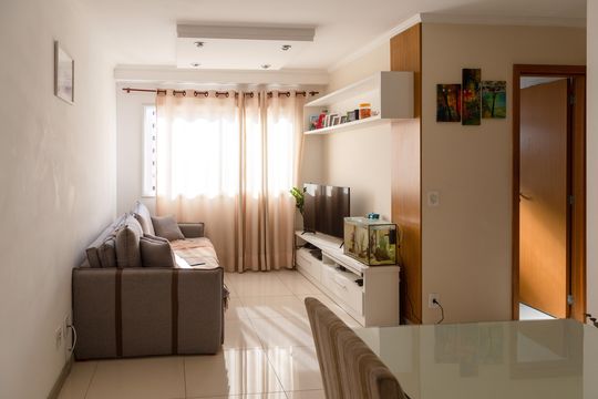 Sala de apartamento à venda com 2 quartos, 56m² em Jardim Nova Taboao, Guarulhos