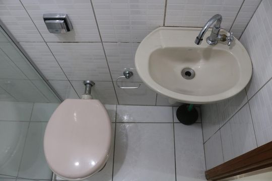Banheiro de casa para alugar com 1 quarto, 40m² em Perdizes, São Paulo