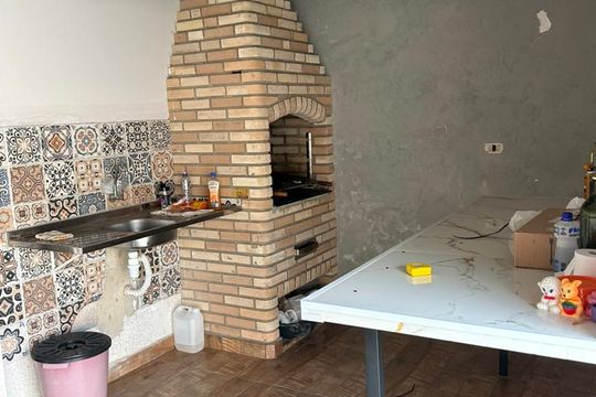 Área externa de casa à venda com 2 quartos, 55m² em Parque Residencial Jundiaí, Jundiaí