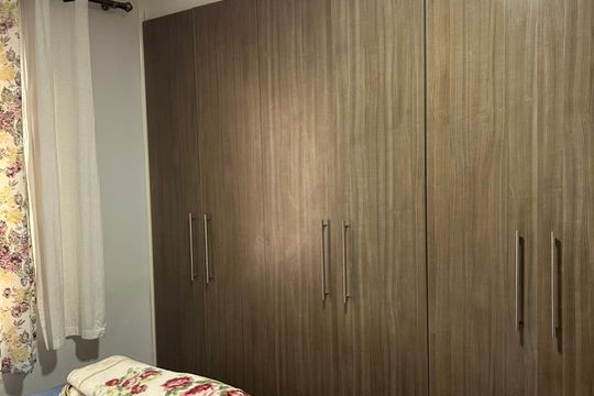 Quarto de casa à venda com 2 quartos, 55m² em Parque Residencial Jundiaí, Jundiaí