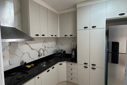 Cozinha de casa à venda com 2 quartos, 55m² em Parque Residencial Jundiaí, Jundiaí