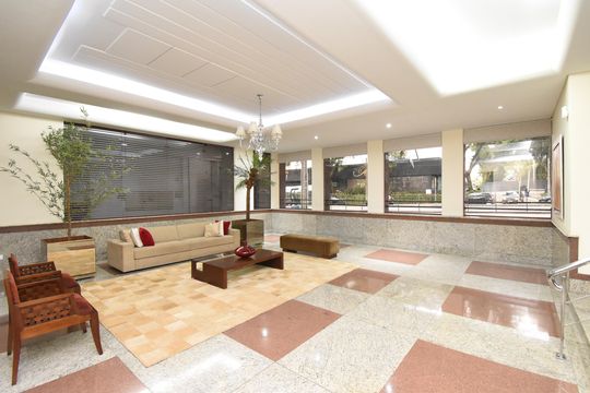 Hall de entrada de apartamento à venda com 5 quartos, 311m² em Cabral, Curitiba