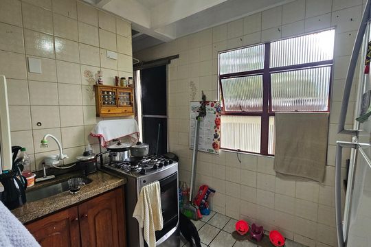 Cozinha de apartamento à venda com 2 quartos, 62m² em Jardim Arpoador, São Paulo