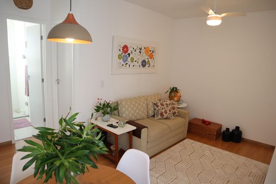 Sala de apartamento para alugar com 2 quartos, 44m² em Vargem Grande, Rio de Janeiro
