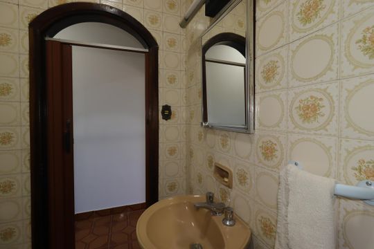 Banheiro Social de casa à venda com 3 quartos, 164m² em Vila Alto de Santo Andre, Santo André