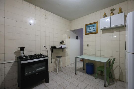 Cozinha de casa à venda com 3 quartos, 100m² em Jardim Olinda, São Paulo