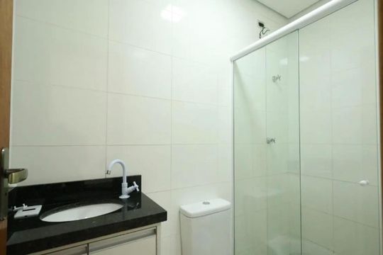 Banheiro de apartamento à venda com 2 quartos, 45m² em Centro, Diadema