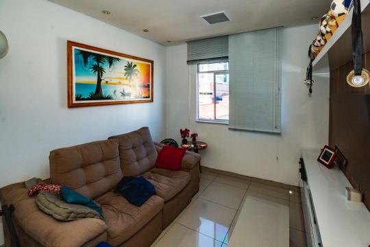 Apartamento à venda com 3 quartos, 112m² em Heliópolis, Belo Horizonte