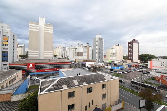 Vista da Sacada  de apartamento à venda com 2 quartos, 46m² em Centro, Curitiba