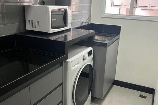 Cozinha de kitnet/studio para alugar com 1 quarto, 40m² em Vila Itapura, Campinas