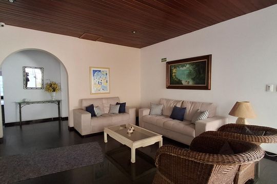 Hall de apartamento à venda com 1 quarto, 79m² em Cambuí, Campinas