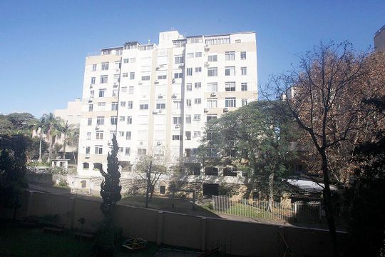 Vista do Quarto de apartamento para alugar com 1 quarto, 44m² em Mont’serrat, Porto Alegre