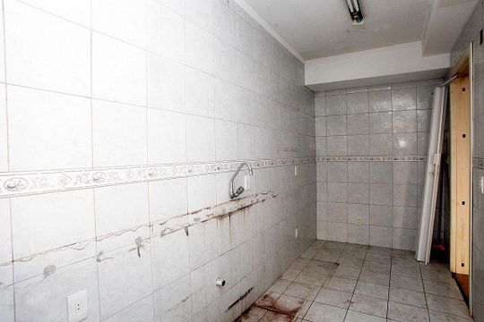 Cozinha de apartamento para alugar com 1 quarto, 44m² em Mont’serrat, Porto Alegre