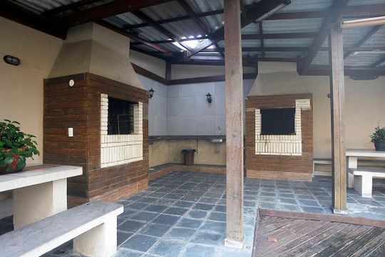 Área Comum - Churrasqueira de apartamento para alugar com 1 quarto, 44m² em Mont’serrat, Porto Alegre