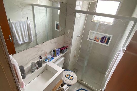 Banheiro de apartamento à venda com 2 quartos, 50m² em Santíssimo, Rio de Janeiro