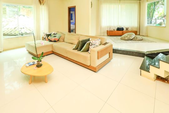 Sala de casa de condomínio para alugar com 3 quartos, 200m² em Jardim Placaford, Salvador