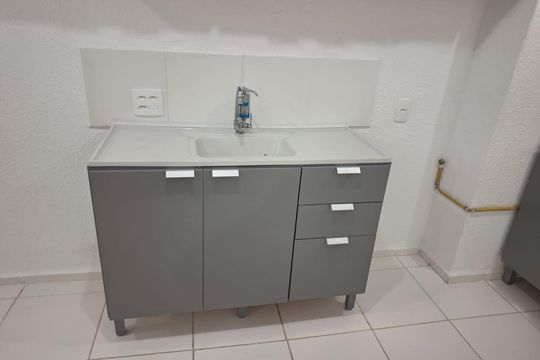 Cozinha de apartamento para alugar com 2 quartos, 35m² em Jardim Promissao, São Paulo