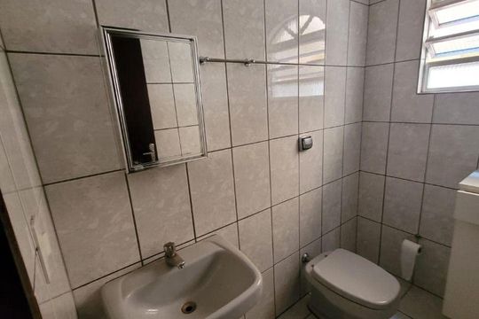 Casa à venda com 3 quartos, 125m² em Jardim Cotiana, São Paulo