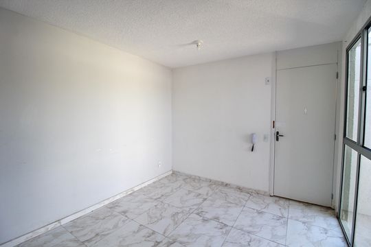Sala de apartamento à venda com 2 quartos, 44m² em Jardim Amaralina, São Paulo