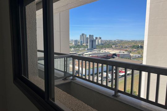 Varanda de apartamento para alugar com 3 quartos, 96m² em Gávea, Uberlândia