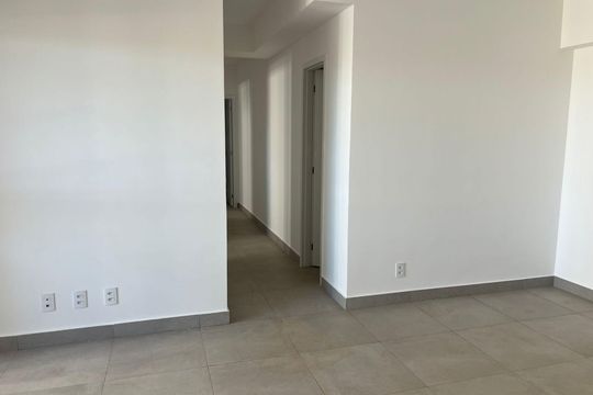 Sala de apartamento para alugar com 3 quartos, 96m² em Gávea, Uberlândia