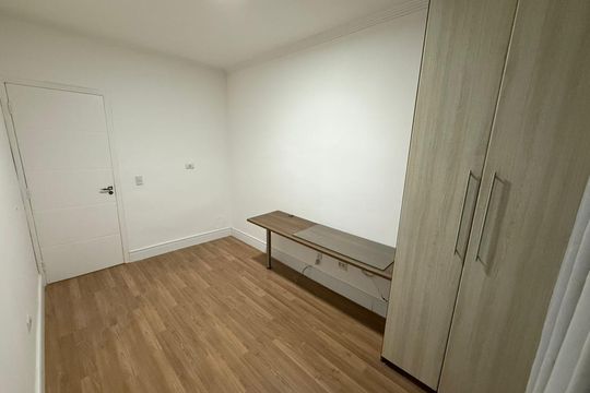 Quarto de apartamento à venda com 2 quartos, 68m² em Centro, Guarulhos