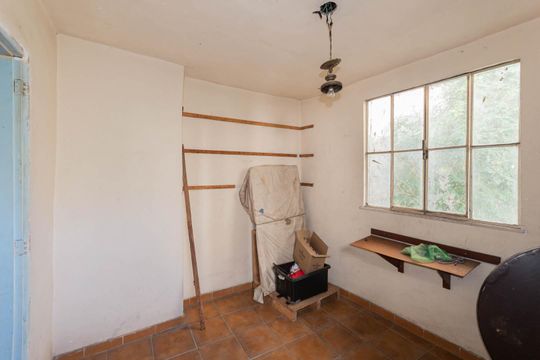 Sala 1 de casa à venda com 2 quartos, 250m² em Grajaú, Rio de Janeiro
