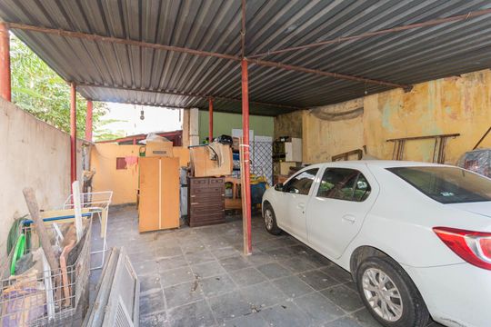 Garagem de casa à venda com 2 quartos, 250m² em Grajaú, Rio de Janeiro