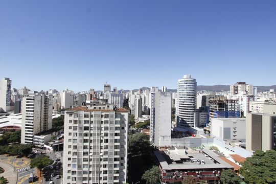 Vista de kitnet/studio à venda com 1 quarto, 30m² em Santo Agostinho, Belo Horizonte
