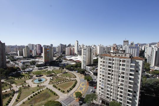 Vista de kitnet/studio à venda com 1 quarto, 30m² em Santo Agostinho, Belo Horizonte