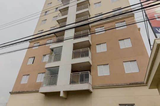 Fachada de apartamento à venda com 2 quartos, 51m² em Vila Curuçá, Santo André