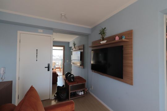 Sala de apartamento à venda com 2 quartos, 42m² em Vila Esperança, São Paulo