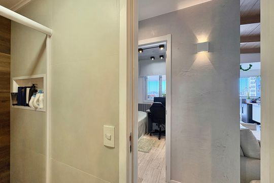 Banheiro de apartamento à venda com 2 quartos, 70m² em Vila Albertina, São Paulo