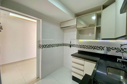 Cozinha de apartamento à venda com 2 quartos, 60m² em Macedo, Guarulhos
