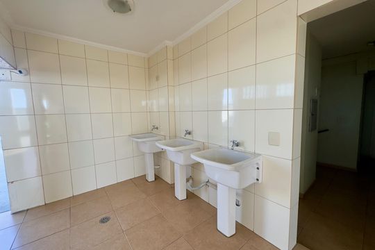 Lavanderia de apartamento à venda com 2 quartos, 60m² em Macedo, Guarulhos