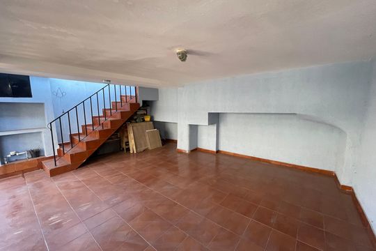 Garagem de casa à venda com 5 quartos, 120m² em Vila Dalva, São Paulo