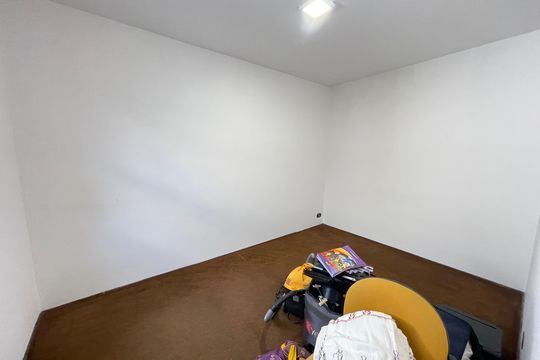 Edícula - Quarto de casa à venda com 5 quartos, 120m² em Vila Dalva, São Paulo