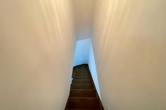 Edícula - Escada de casa à venda com 5 quartos, 120m² em Vila Dalva, São Paulo