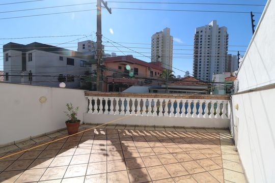 Varanda de casa à venda com 3 quartos, 350m² em Vila Prudente, São Paulo