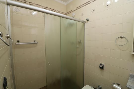 Banheiro da Suíte 2 de casa à venda com 3 quartos, 350m² em Vila Prudente, São Paulo